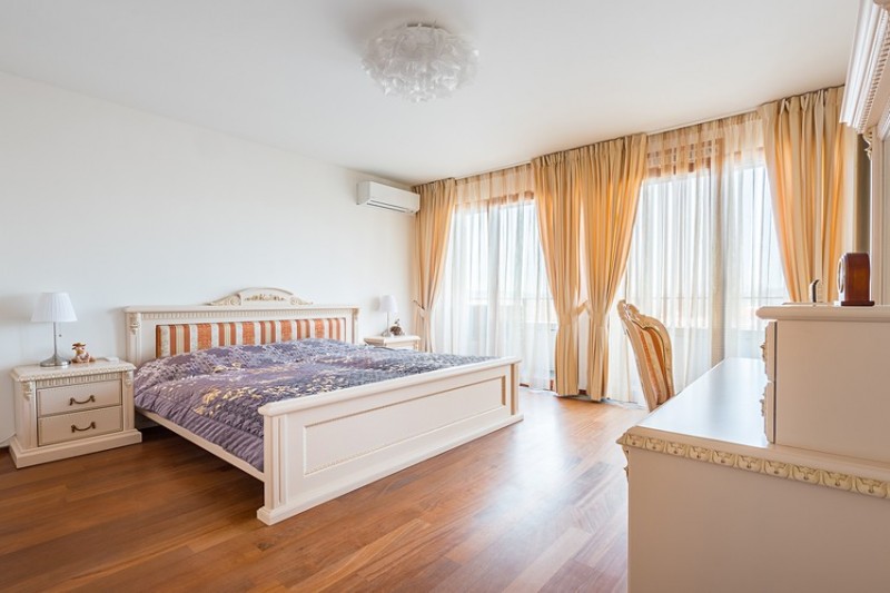 Квартира 4+1, 174 м2, Bubeneč