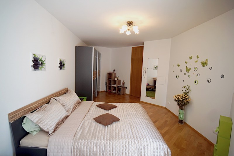 Квартира 4+кк, 125м2, Žižkov